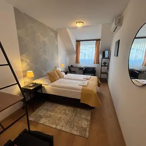Gloria Center Отель Будапешт